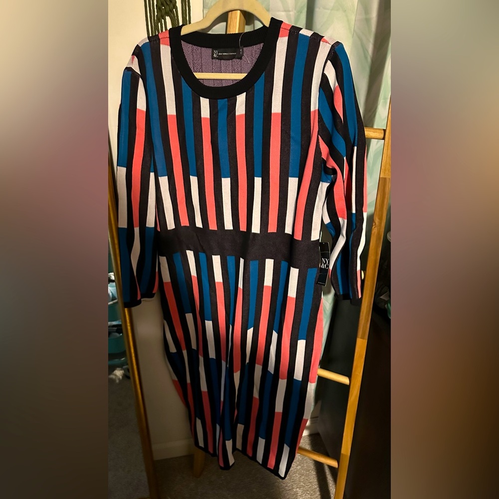 New York and Company Bodycon Geometric Midi Dress.